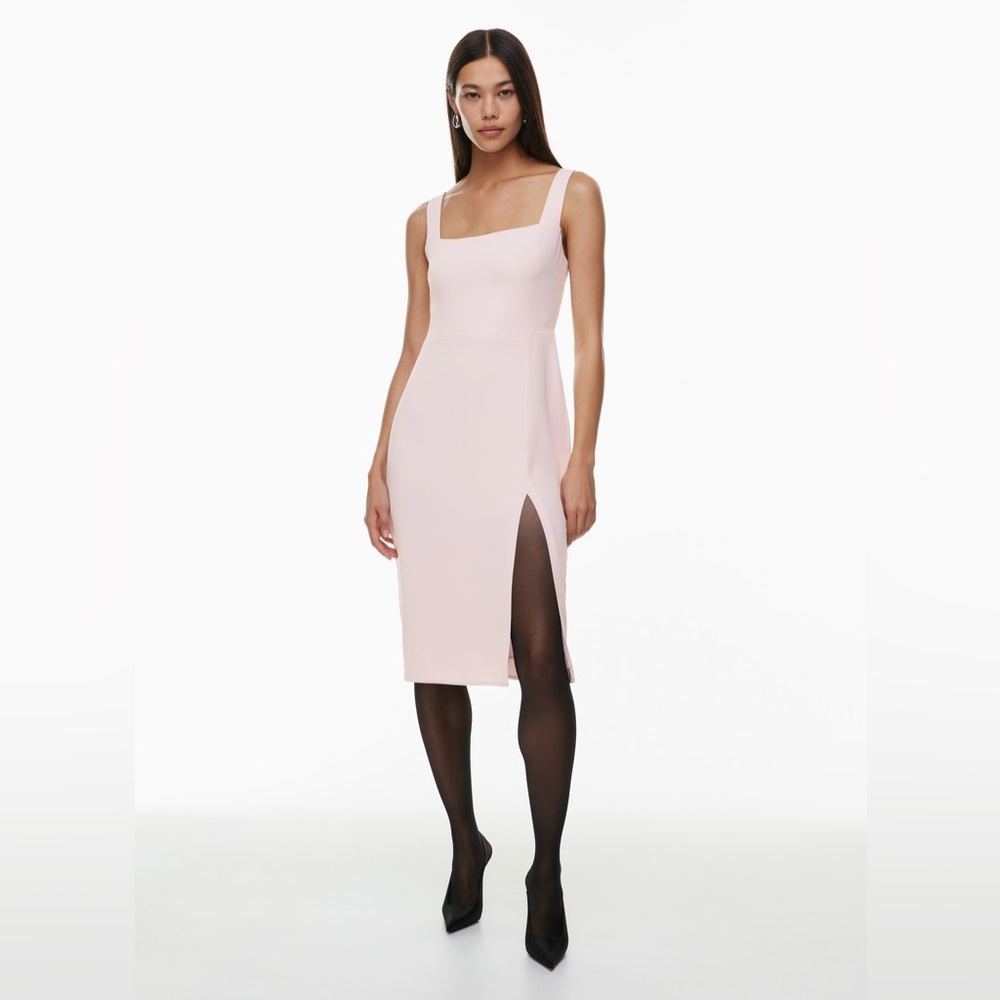 $128 SOLD OUT Blush/Cream Babaton ‘90s Slit Midi Dress with Slit Size 6